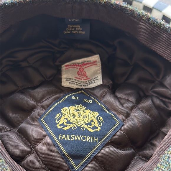 Harris Tweed Newsboy Cap - Picture 5 of 6